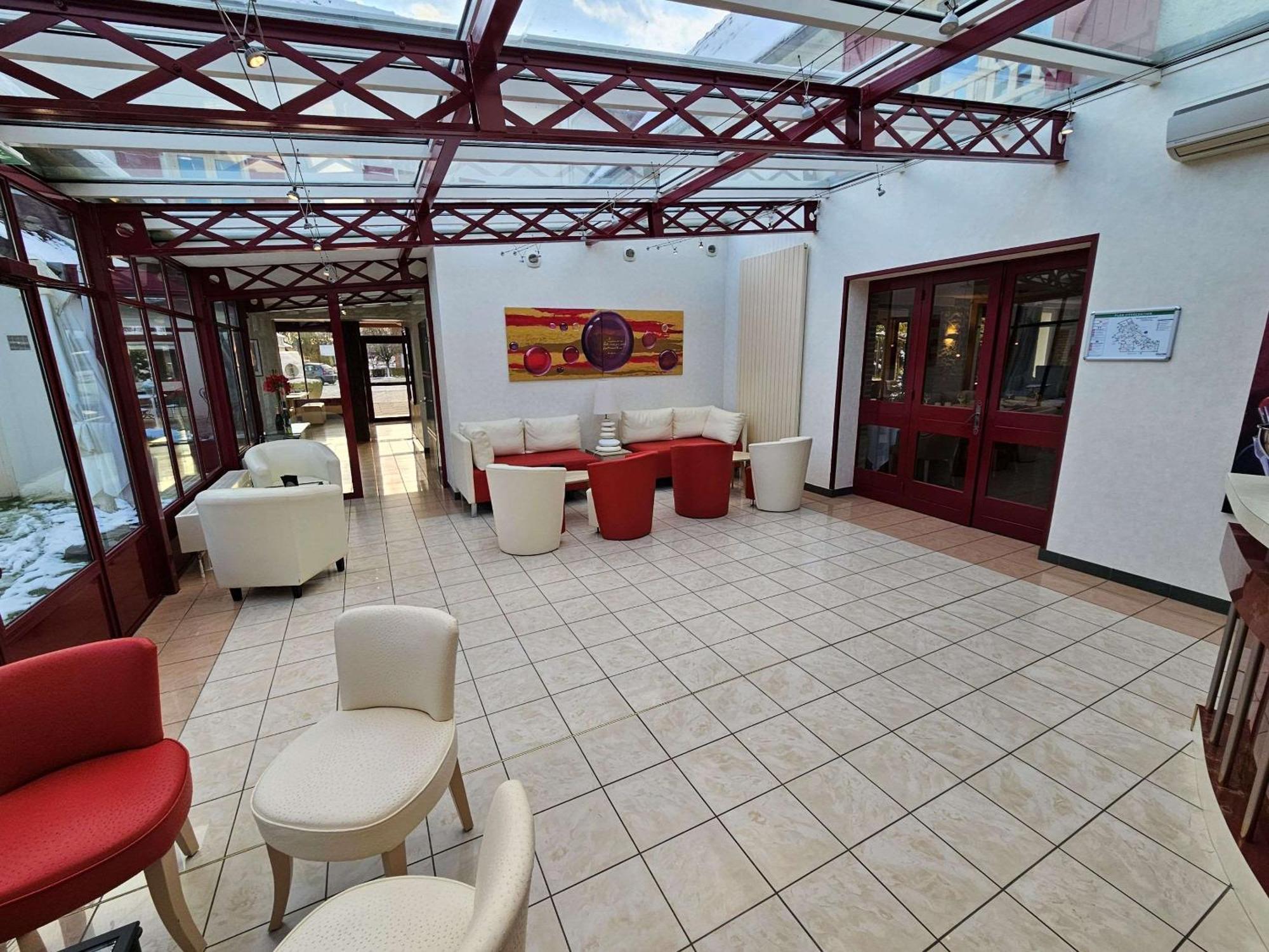 Auberge Du Lac, Sure Hotel Collection By Best Western Мениль-Сен-Пер Экстерьер фото