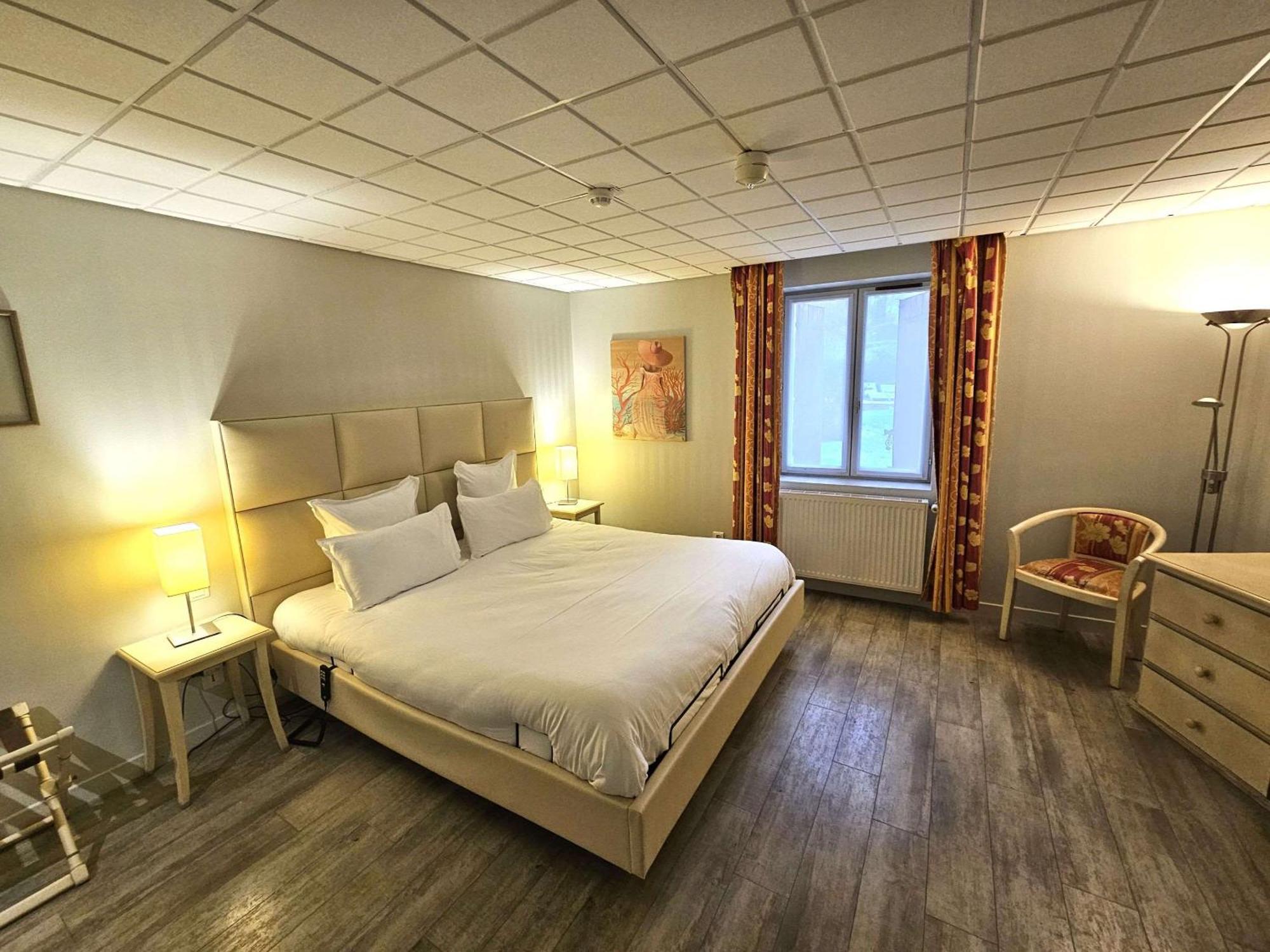 Auberge Du Lac, Sure Hotel Collection By Best Western Мениль-Сен-Пер Экстерьер фото