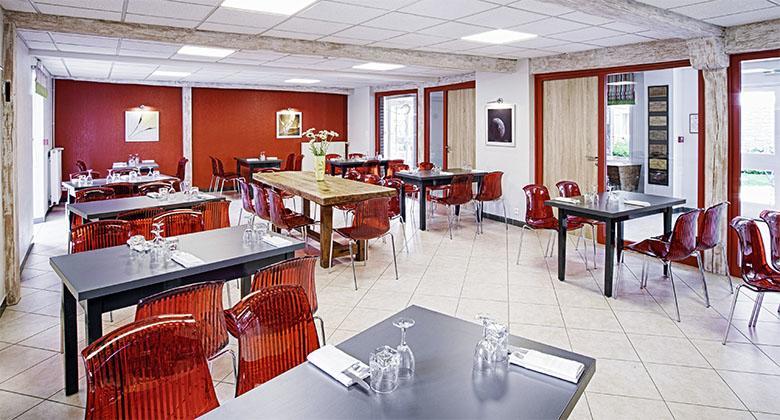 Auberge Du Lac, Sure Hotel Collection By Best Western Мениль-Сен-Пер Экстерьер фото